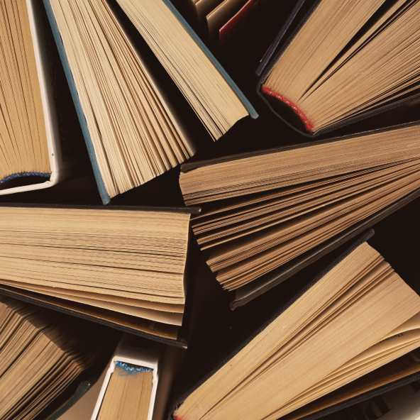 Kilka książek, które widać z góry