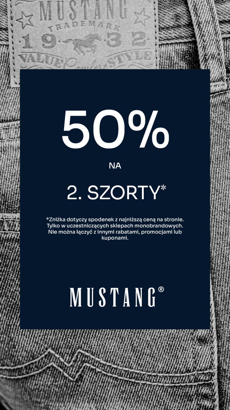 Grafika przedstawia promocję marki Mustang, oferującą 50% zniżki na drugie szorty, na tle jeansowego materiału.