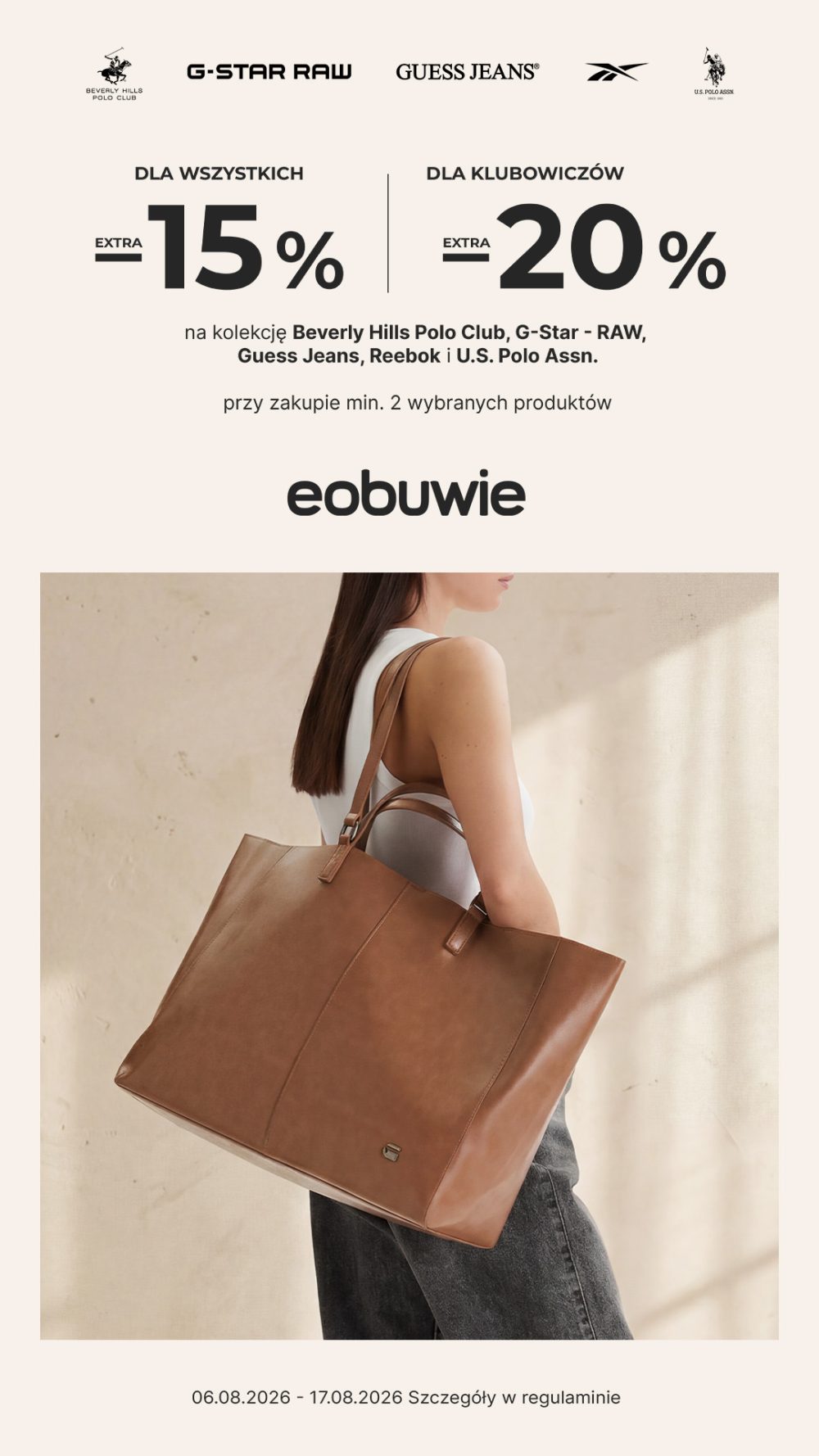Kobieta z dużą, brązową torbą na ramieniu. Obok niej informacja o promocji w Eobuwie: -15% dla wszystkich i -20% dla klubowiczów MODIVOclub na wybrane marki.