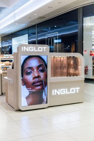 Inglot – wyspa w Outlet Park Szczecin